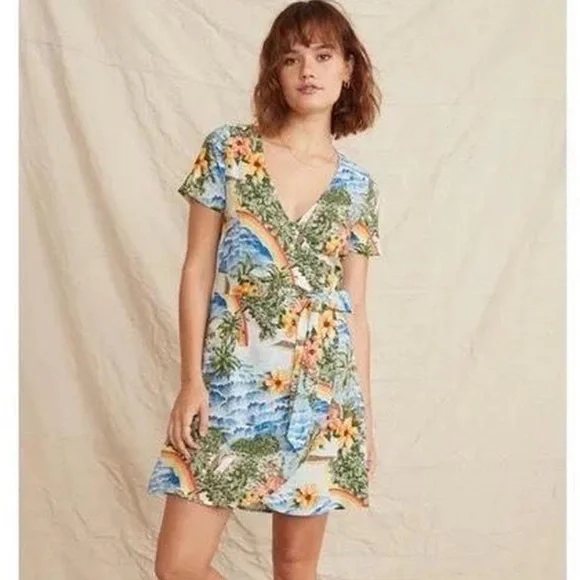 knee length dresses for ladies Cut-Out Linen Dress TAHITI in White